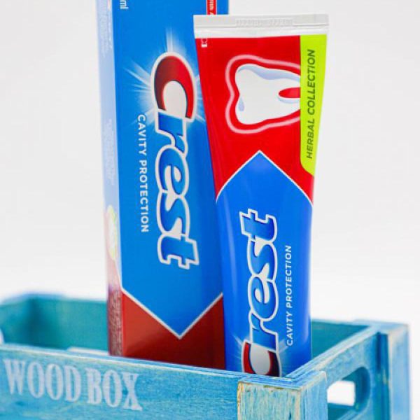 معجون اسنان CREST كرست 125 مل لون CAVITY PROTECTION ضدد التسوس