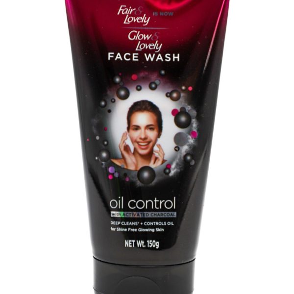 غسول للوجه FAIR LOVELY فير اند لفلي 150 مل OIL CONTROL اسود